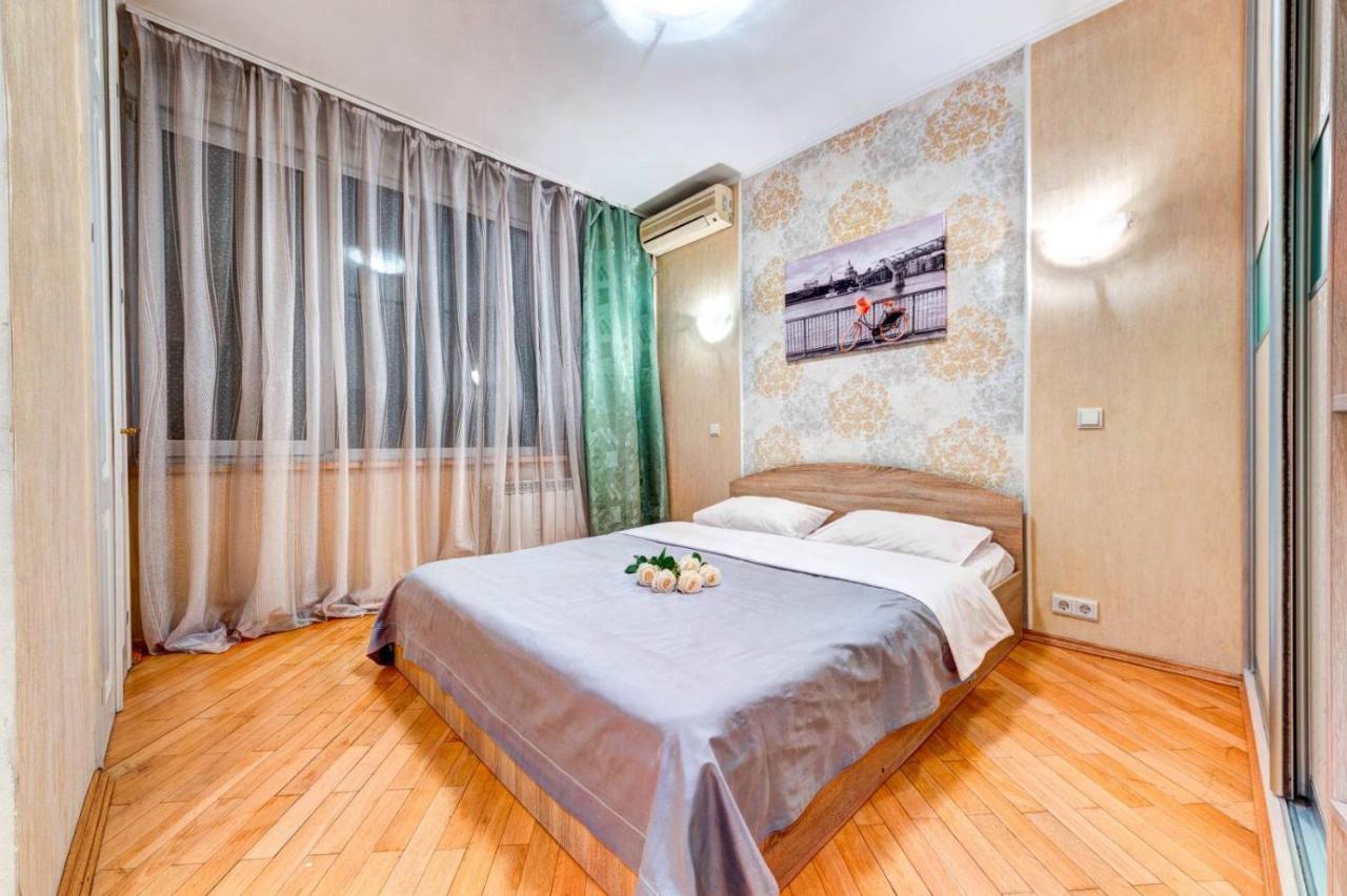Apartments Of Bogdan Khmelnitsky Kiev Exterior foto